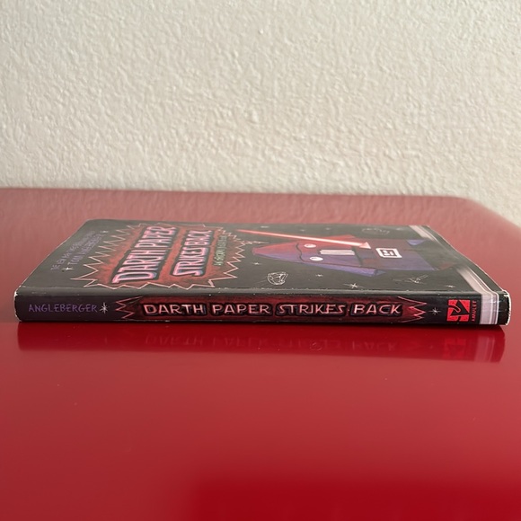 2 Pack: The Strange Case of Origami Yoda / Darth Paper Strikes Back - Picture 16 of 17